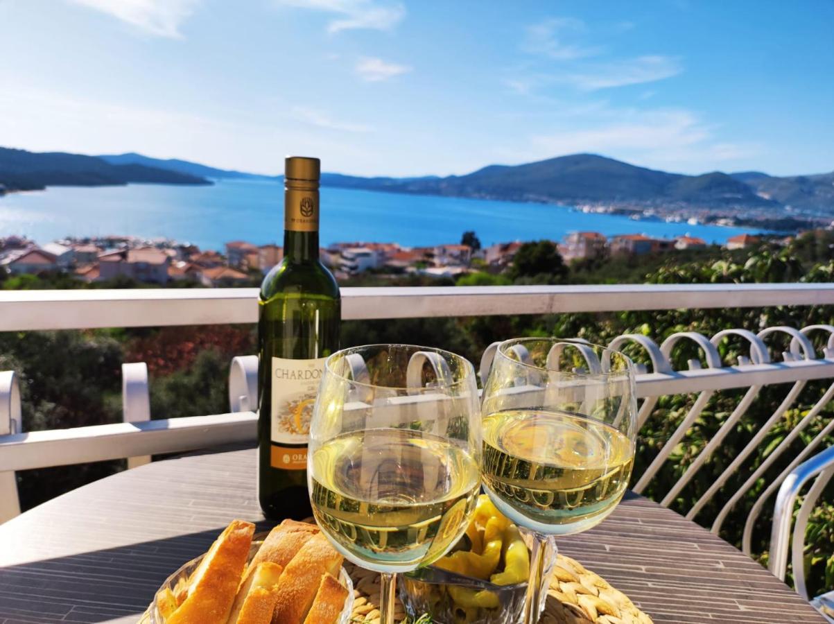 Dream View Apartments Dalmatia Трогир Екстериор снимка