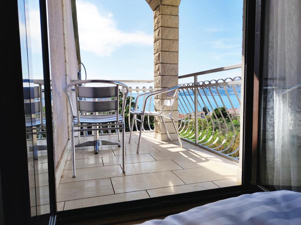 Dream View Apartments Dalmatia Трогир Екстериор снимка