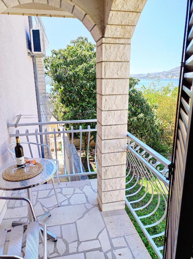 Dream View Apartments Dalmatia Трогир Стая снимка